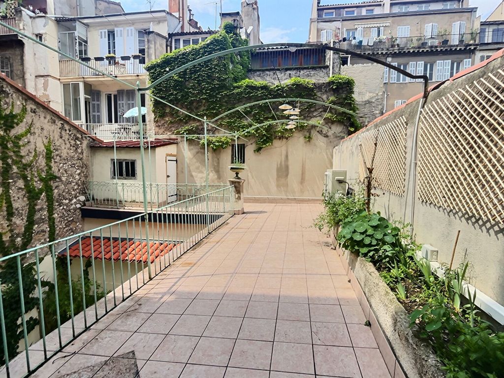 Achat appartement à vendre 4 pièces 86 m² - Marseille 1er arrondissement