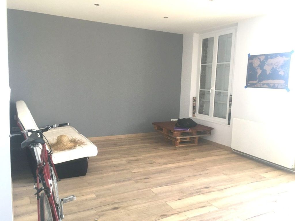 Achat appartement à vendre 2 pièces 75 m² - Châlons-en-Champagne