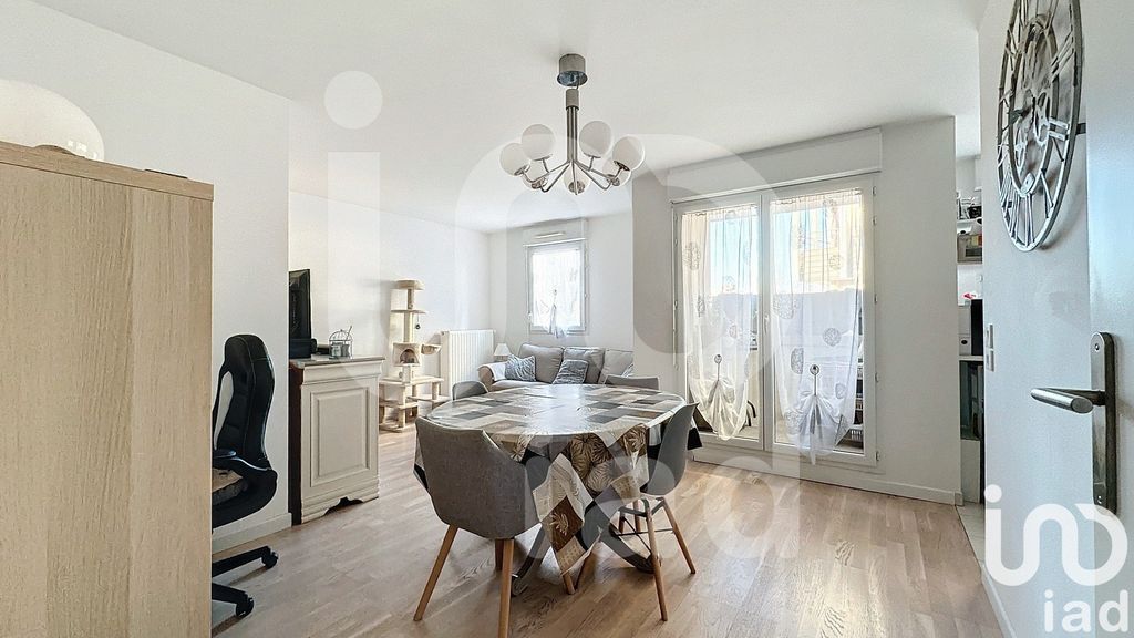 Achat appartement à vendre 3 pièces 65 m² - Neuilly-sur-Marne