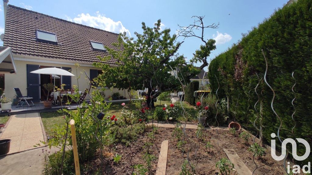 Achat maison à vendre 4 chambres 106 m² - Mary-sur-Marne