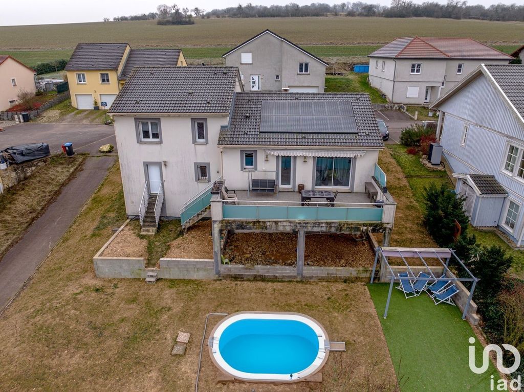 Achat maison à vendre 3 chambres 140 m² - Berviller-en-Moselle