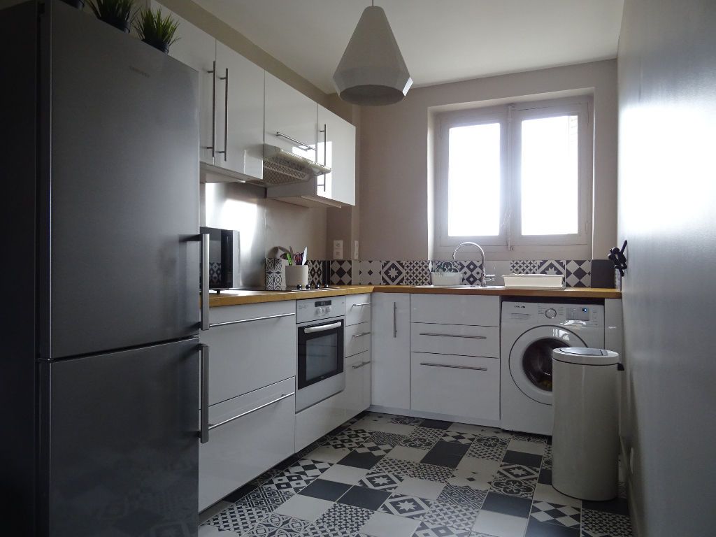 Achat appartement à vendre 2 pièces 53 m² - Bourg-en-Bresse