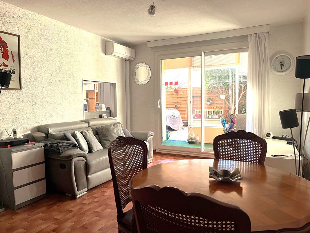 Achat appartement à vendre 4 pièces 79 m² - La Crau