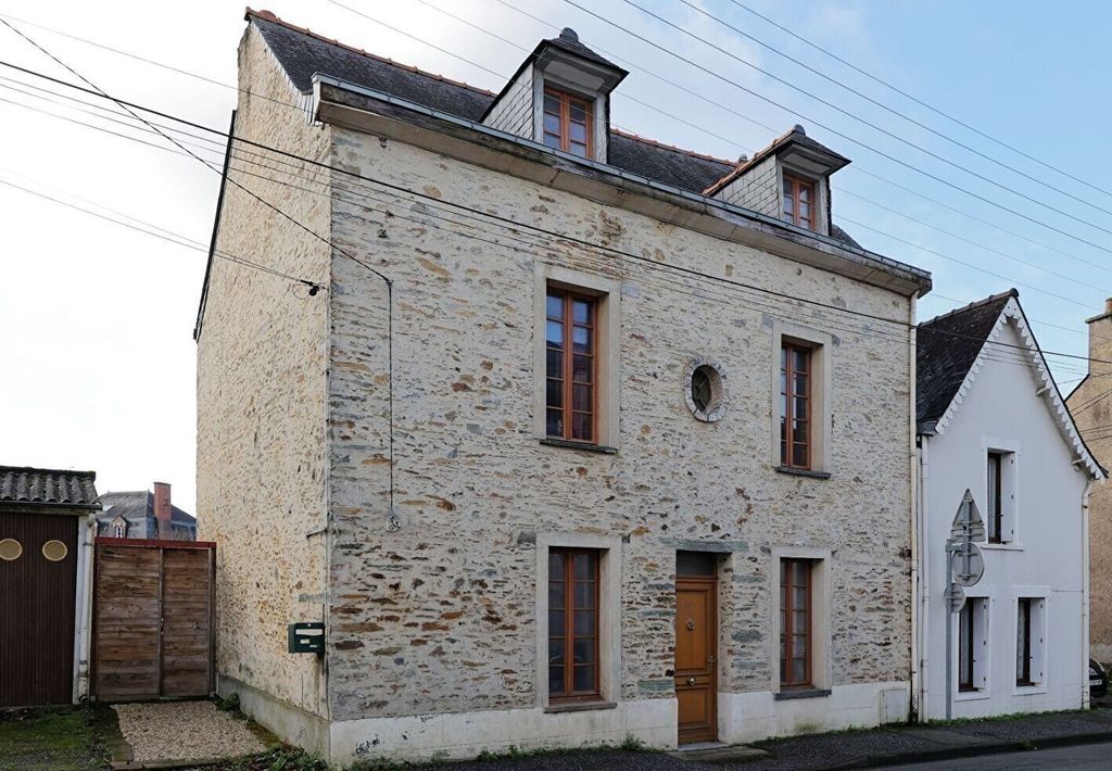 Achat maison à vendre 4 chambres 144 m² - Châteaubriant