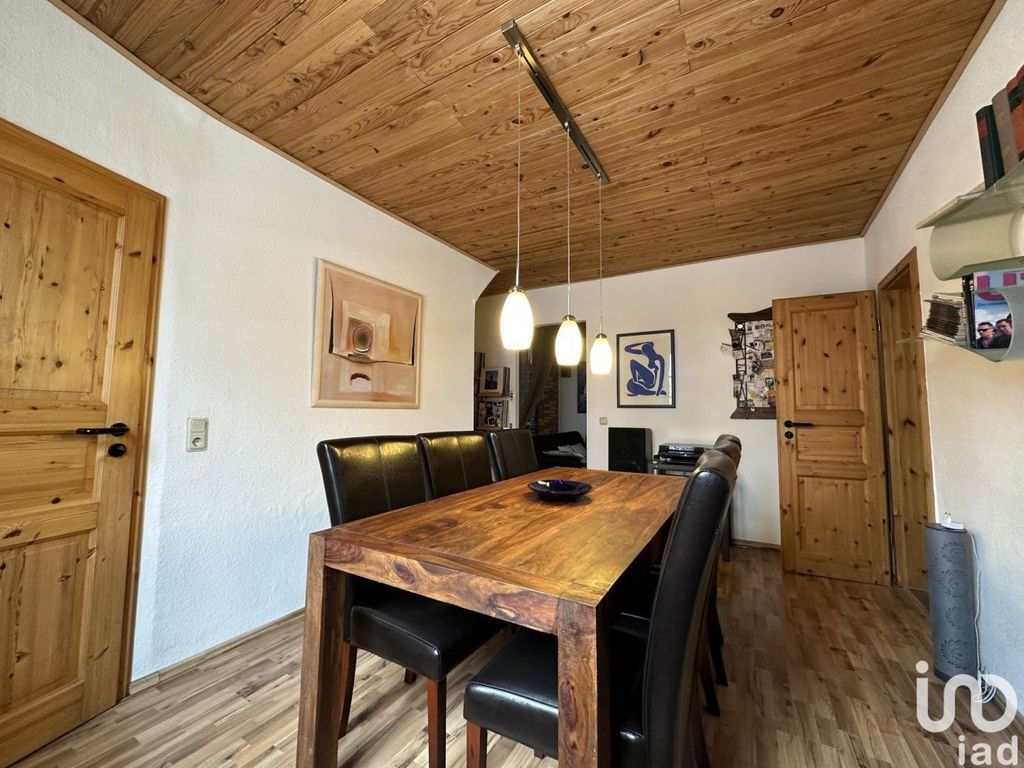Achat maison à vendre 3 chambres 123 m² - Falck