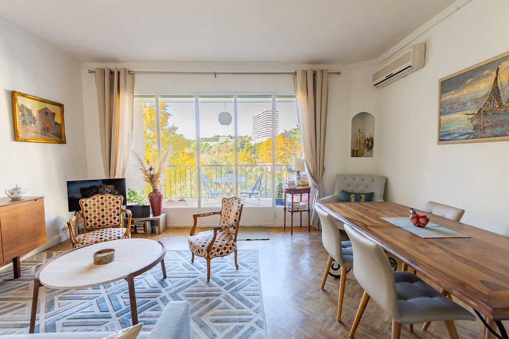 Achat appartement à vendre 3 pièces 83 m² - Marseille 8ème arrondissement