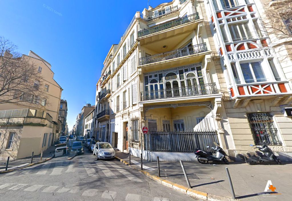 Achat appartement à vendre 2 pièces 48 m² - Marseille 1er arrondissement