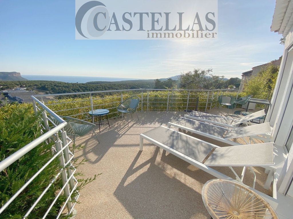 Achat maison à vendre 4 chambres 255 m² - Carnoux-en-Provence