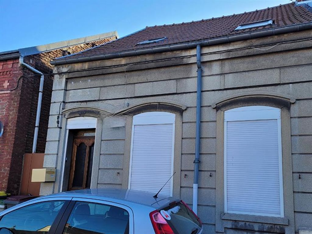 Achat maison à vendre 2 chambres 86 m² - Caudry