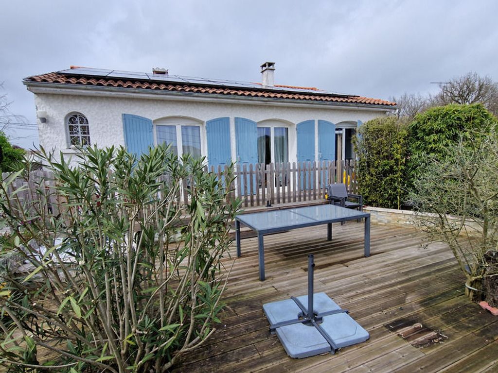 Achat maison à vendre 3 chambres 141 m² - Dompierre-sur-Mer