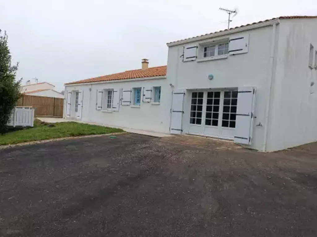 Achat maison à vendre 4 chambres 135 m² - Talmont-Saint-Hilaire