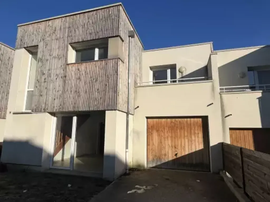 Achat maison à vendre 3 chambres 82 m² - Amiens