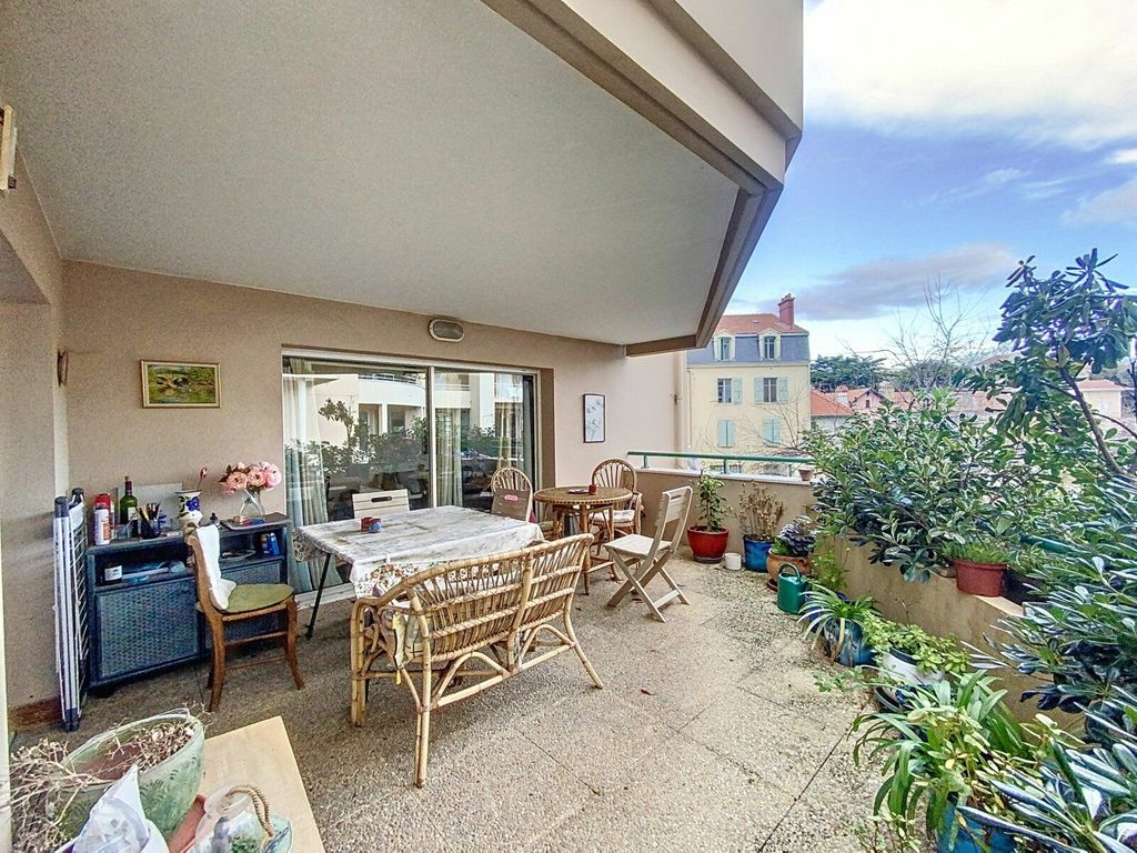 Achat appartement à vendre 2 pièces 53 m² - Biarritz