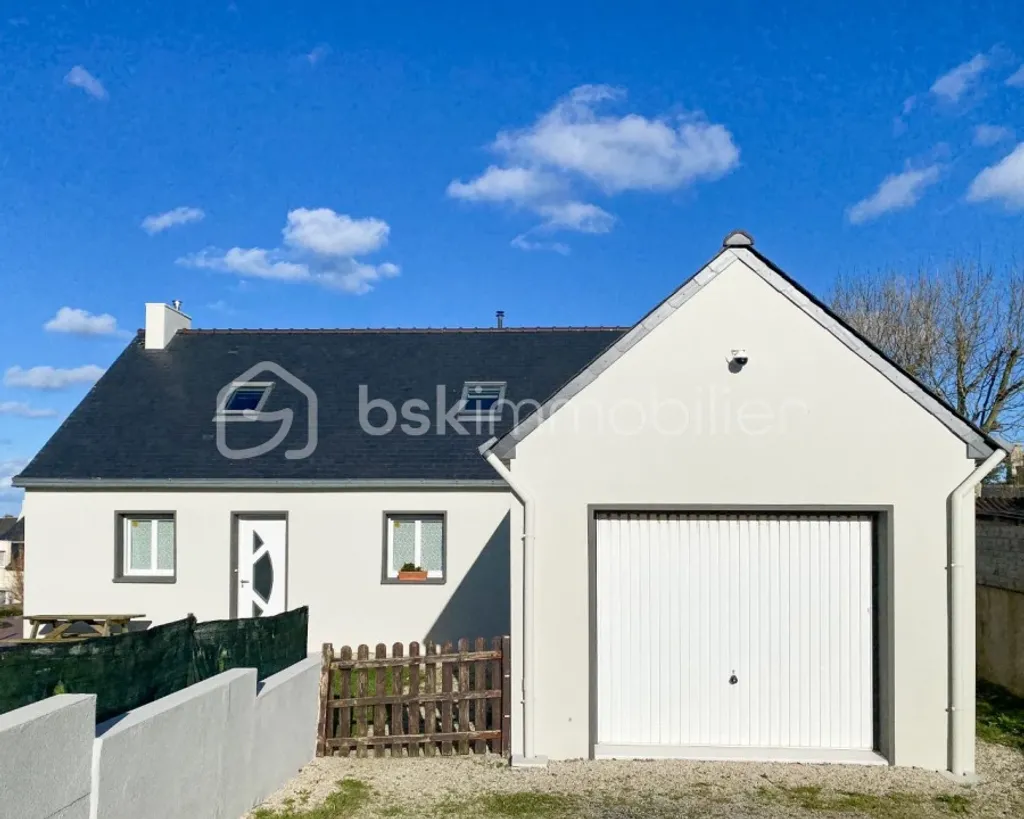 Achat maison à vendre 4 chambres 117 m² - Lampaul-Ploudalmézeau