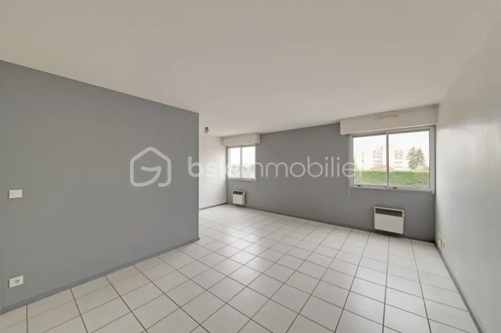 Achat appartement à vendre 2 pièces 49 m² - Villefranche-sur-Saône