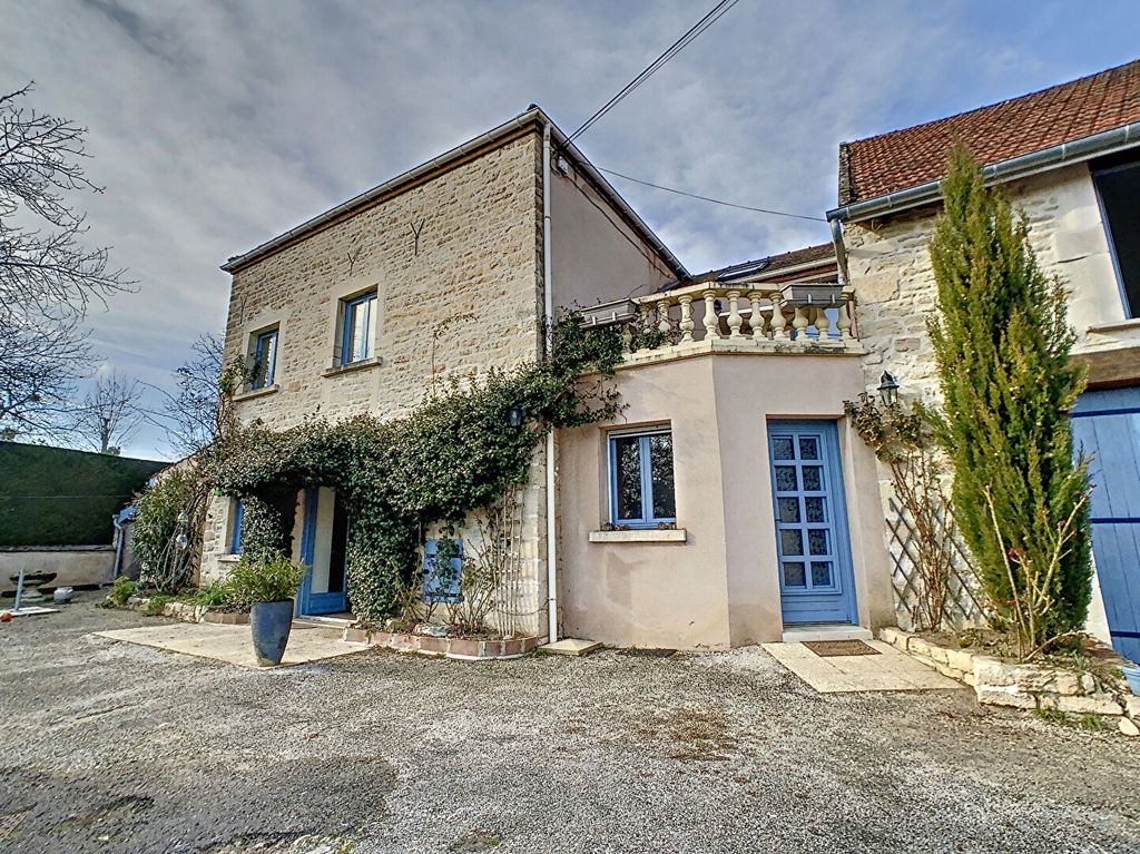 Achat maison à vendre 6 chambres 200 m² - Ruffey-lès-Beaune