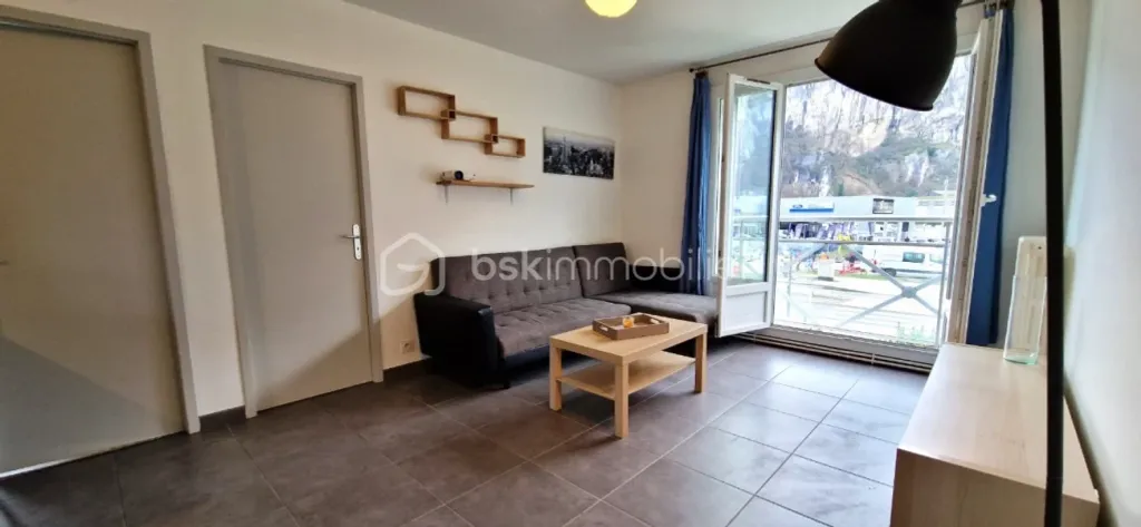Achat appartement à vendre 4 pièces 61 m² - Fontaine