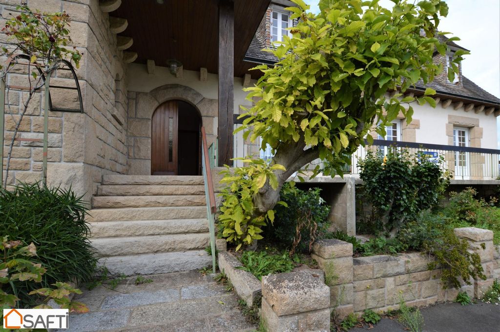Achat maison à vendre 5 chambres 231 m² - Saint-Brieuc