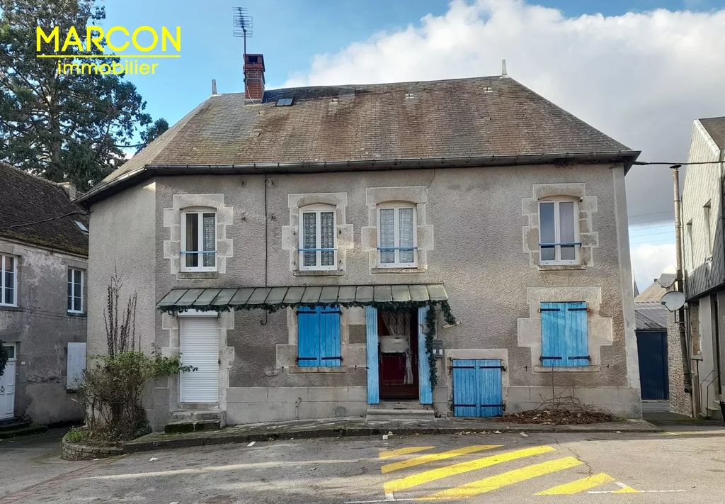 Achat maison à vendre 4 chambres 90 m² - Saint-Sulpice-les-Feuilles