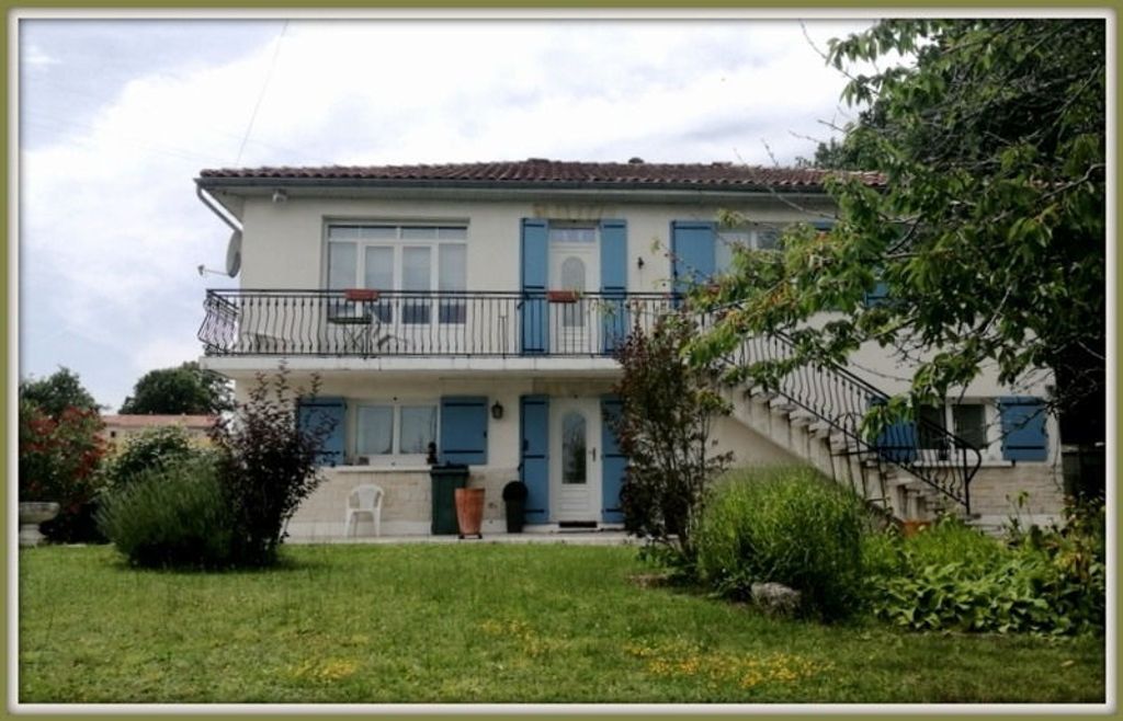 Achat maison à vendre 5 chambres 205 m² - Montmoreau