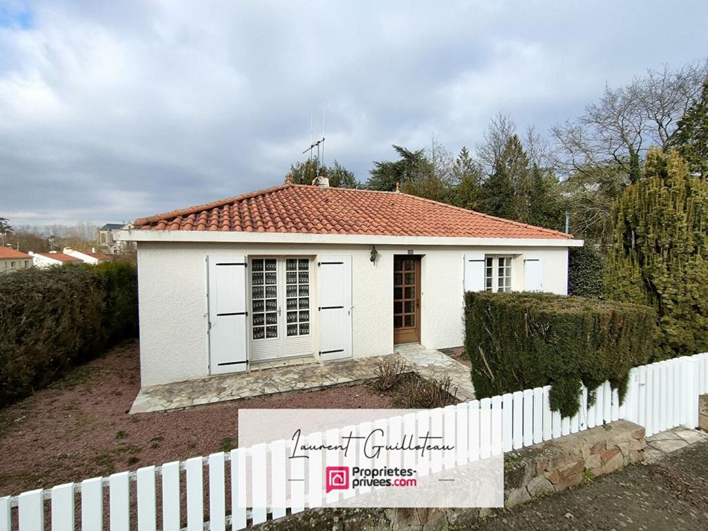 Achat maison à vendre 2 chambres 77 m² - La Verrie