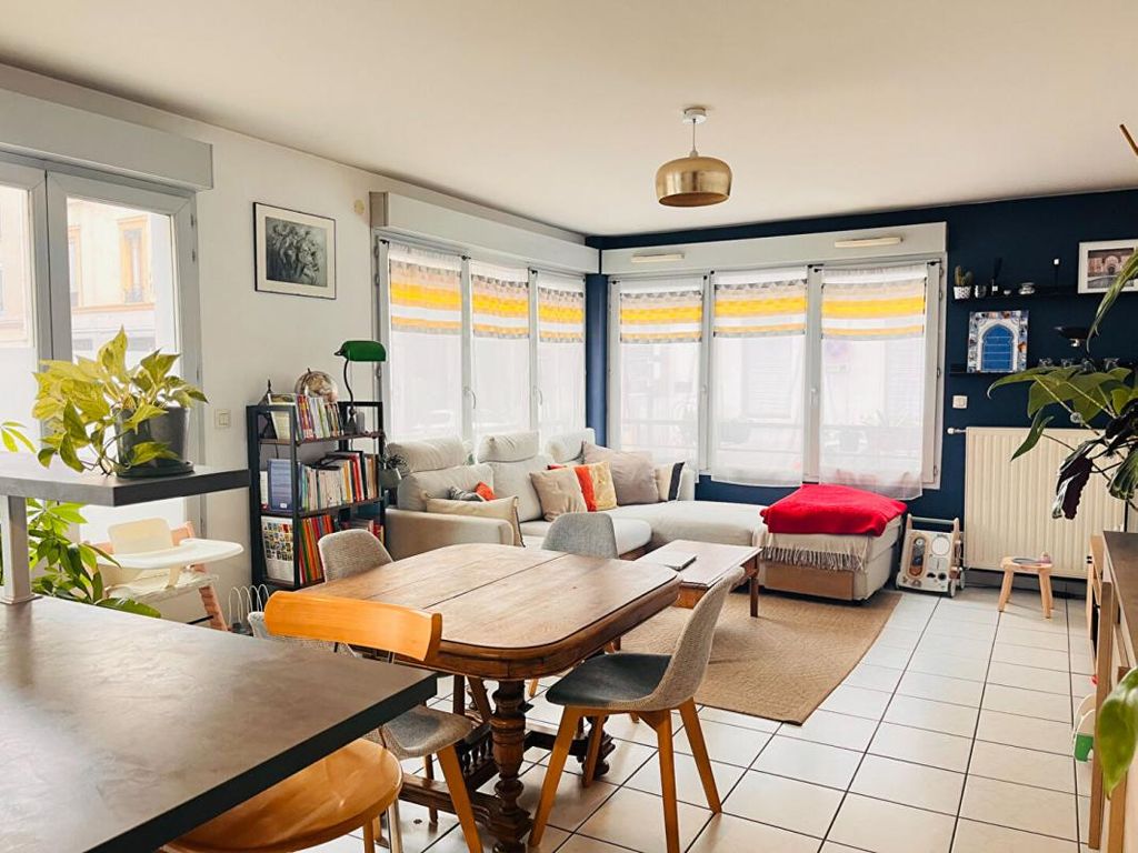 Achat appartement à vendre 3 pièces 65 m² - Lyon 6ème arrondissement