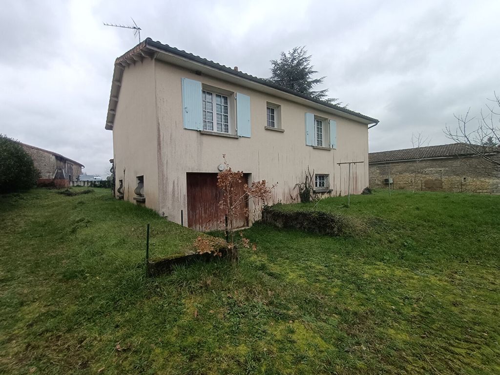 Achat maison à vendre 2 chambres 94 m² - Barro