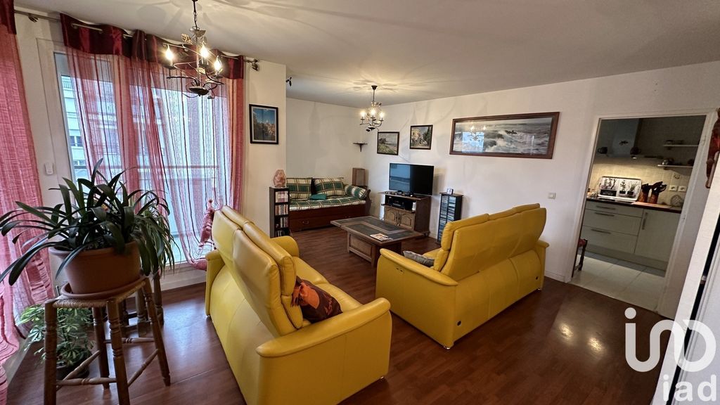 Achat appartement à vendre 4 pièces 80 m² - Dammarie-les-Lys