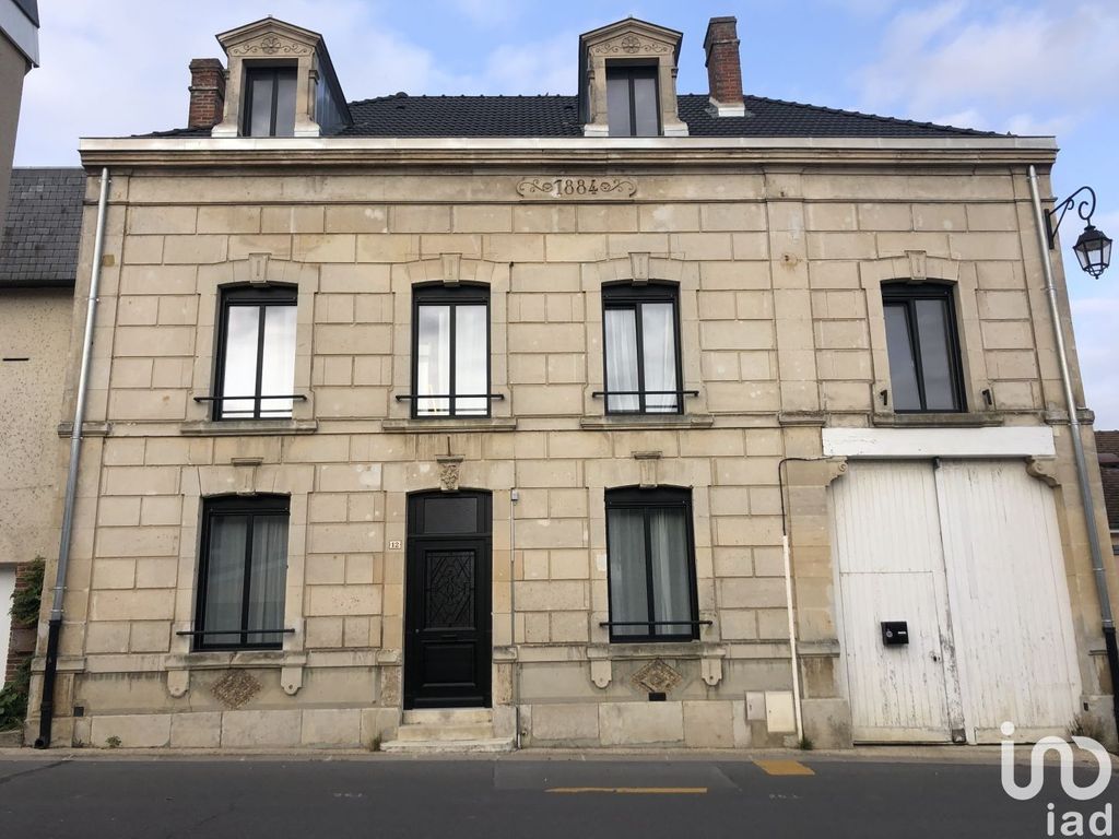 Achat maison à vendre 4 chambres 190 m² - Reims