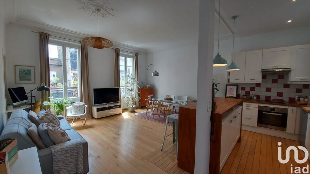 Achat appartement à vendre 3 pièces 70 m² - Nanterre