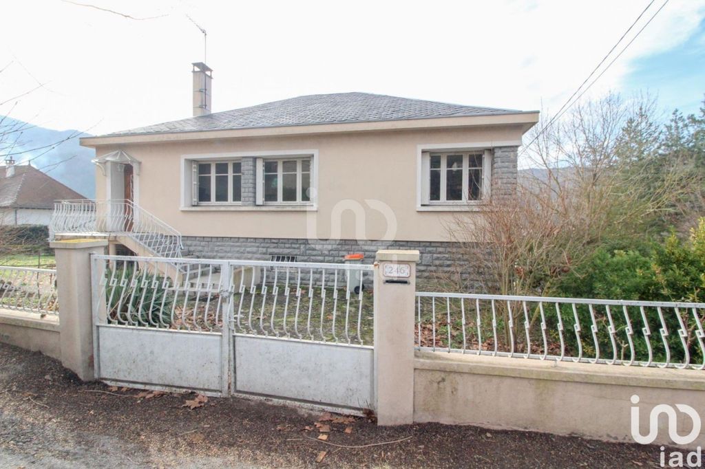 Achat maison à vendre 6 chambres 150 m² - Saint-Affrique