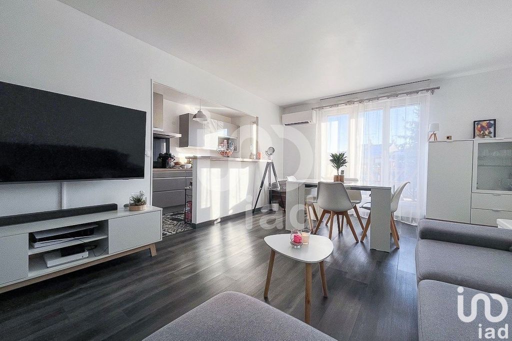 Achat appartement à vendre 3 pièces 62 m² - Claye-Souilly