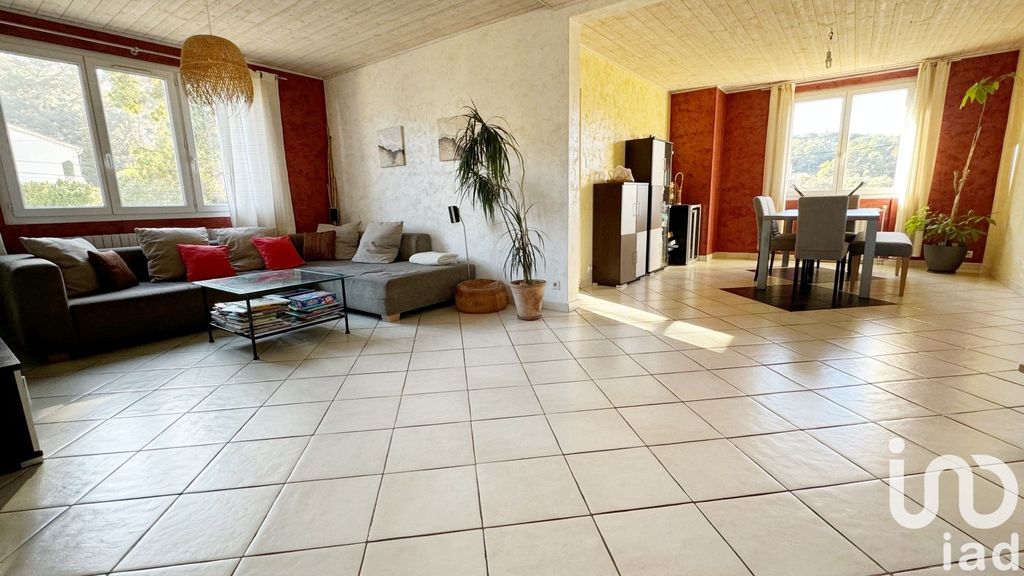Achat appartement à vendre 4 pièces 80 m² - La Seyne-sur-Mer