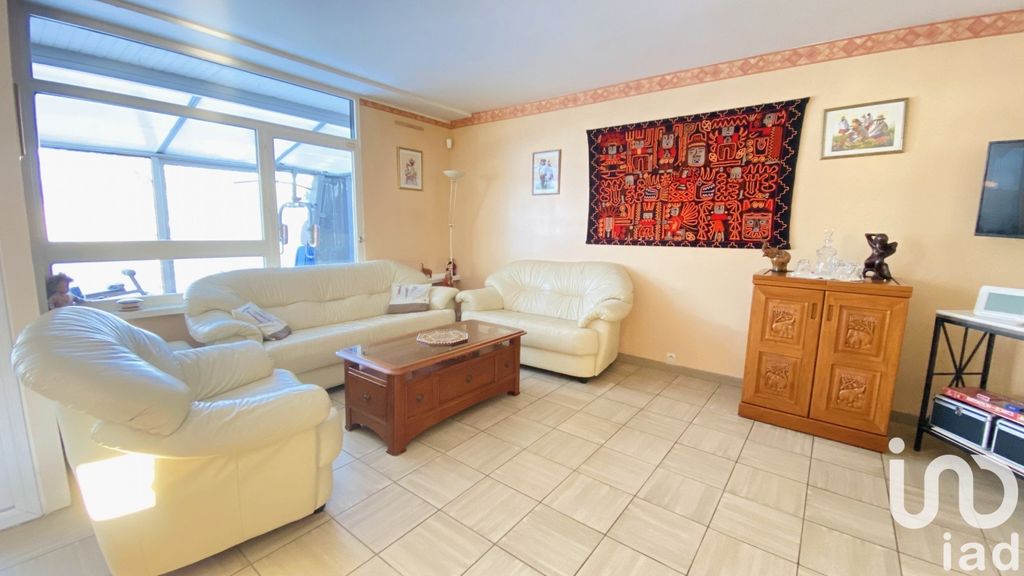 Achat maison à vendre 3 chambres 95 m² - Champs-sur-Marne