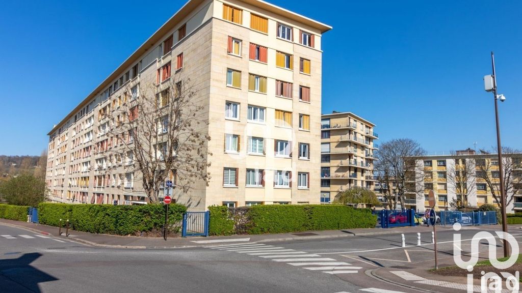 Achat appartement à vendre 3 pièces 61 m² - Mantes-la-Jolie