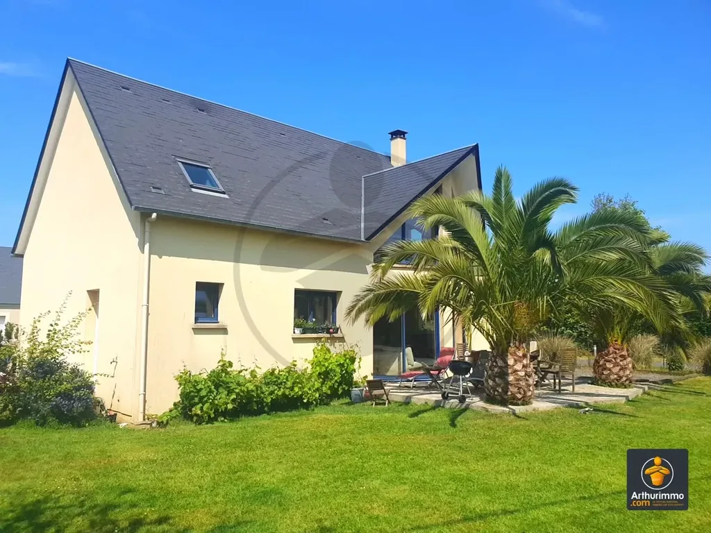 Achat maison à vendre 3 chambres 138 m² - Port-en-Bessin-Huppain