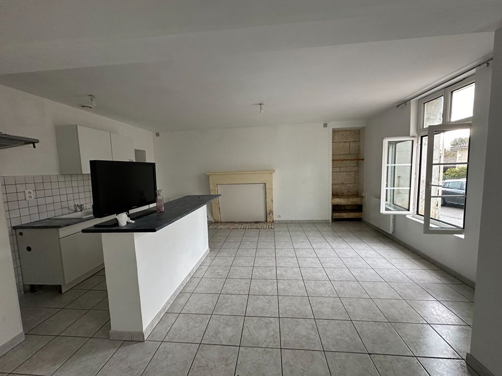 Achat maison à vendre 2 chambres 80 m² - Mouthiers-sur-Boëme