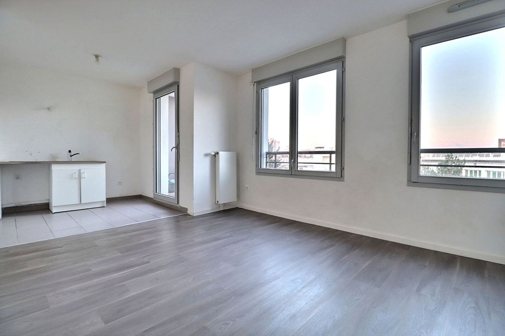 Achat appartement à vendre 3 pièces 64 m² - Aubervilliers