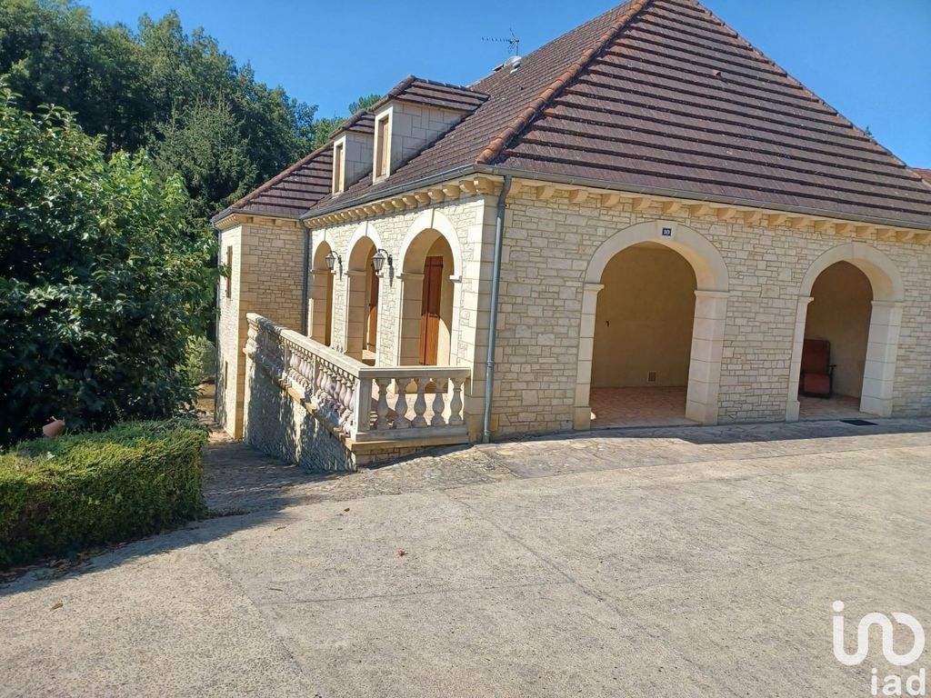 Achat maison à vendre 3 chambres 114 m² - Sarlat-la-Canéda