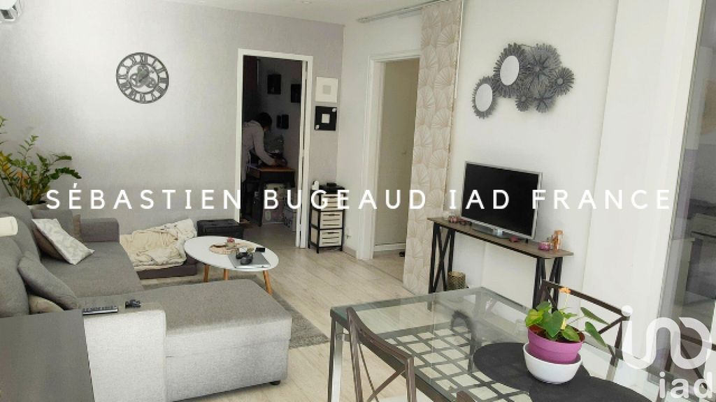 Achat appartement à vendre 2 pièces 47 m² - Le Pradet