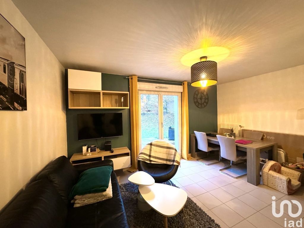 Achat maison à vendre 2 chambres 69 m² - Saint-Fargeau-Ponthierry