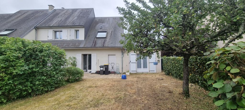 Achat maison à vendre 5 chambres 132 m² - La Chaussée-Saint-Victor