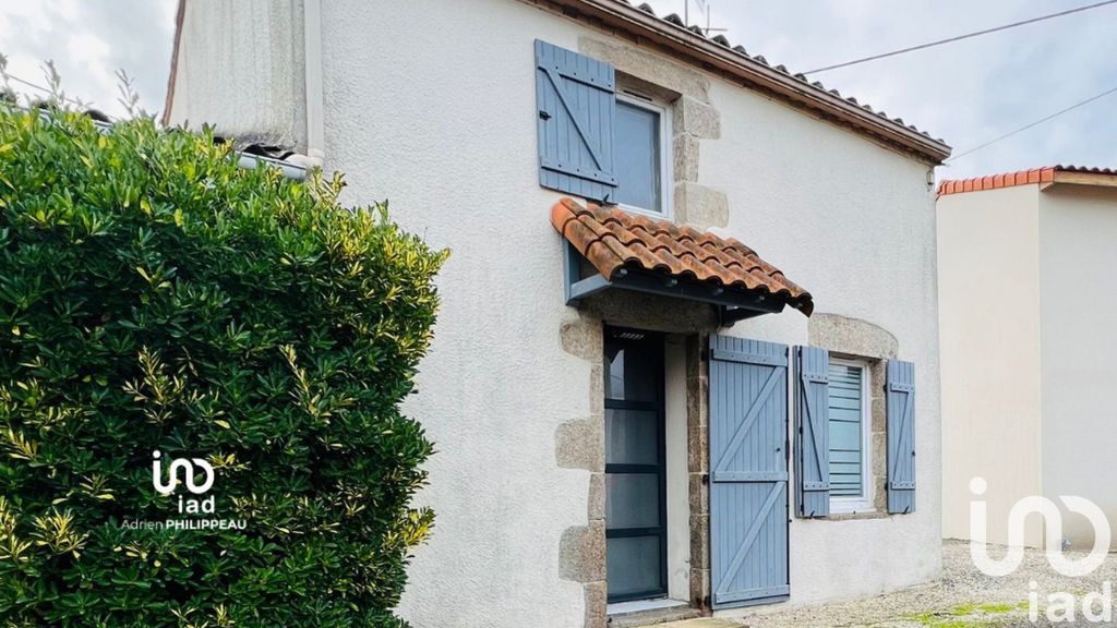 Achat maison à vendre 3 chambres 100 m² - Saint-Lumine-de-Clisson