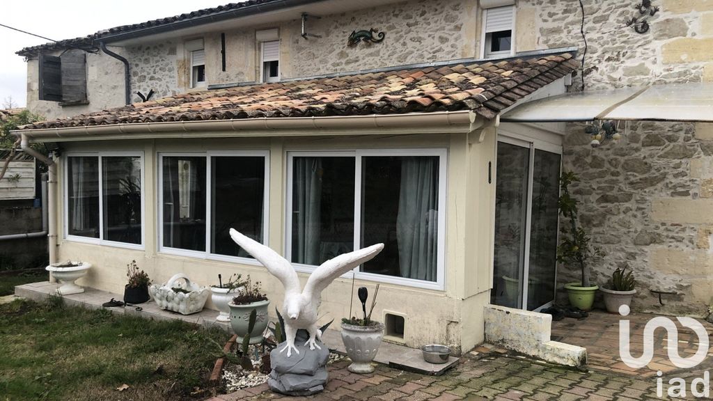 Achat maison à vendre 2 chambres 85 m² - Saint-Martin-du-Bois