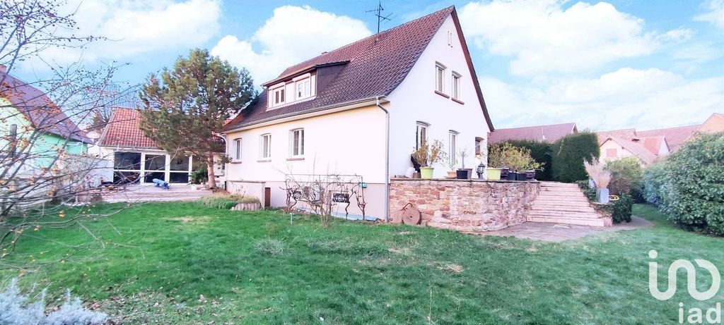 Achat maison à vendre 5 chambres 190 m² - Breuschwickersheim