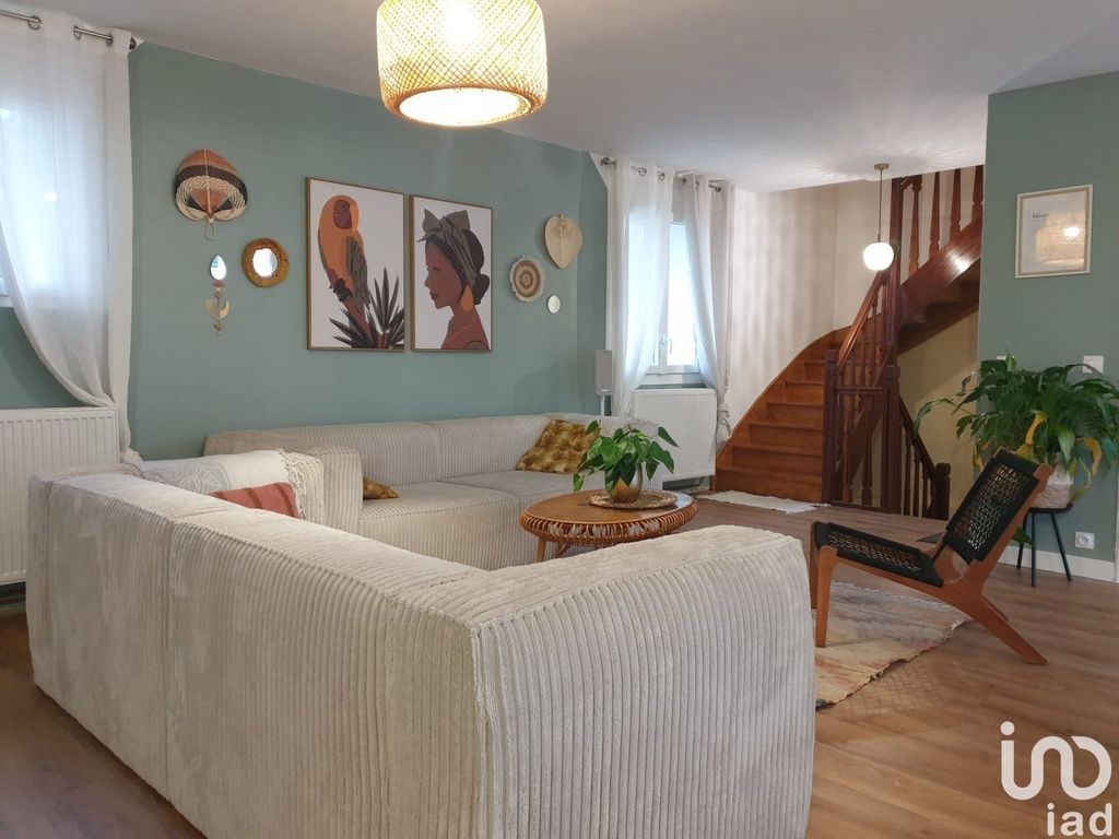 Achat maison à vendre 4 chambres 165 m² - Allassac