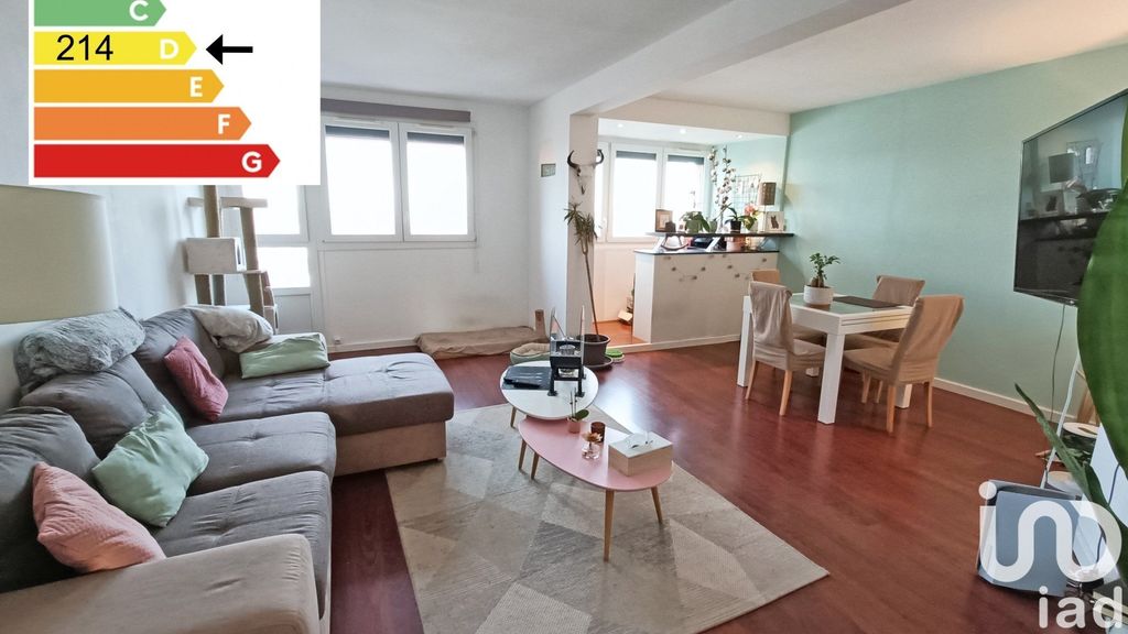 Achat appartement à vendre 4 pièces 70 m² - Tinqueux