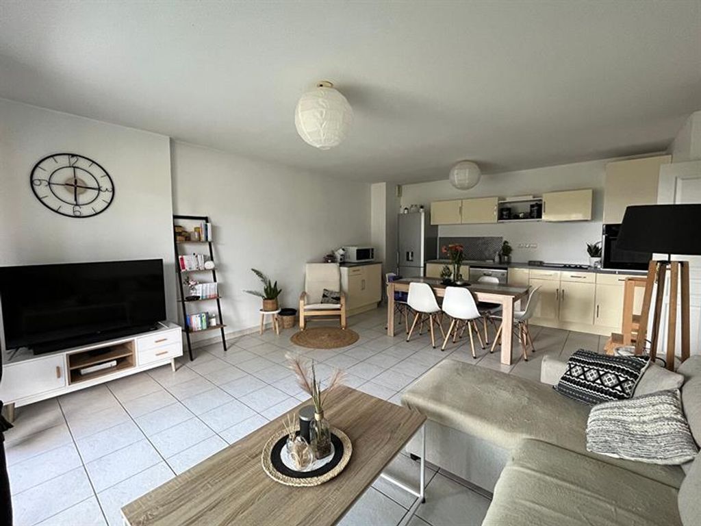 Achat appartement à vendre 3 pièces 63 m² - Fréjus