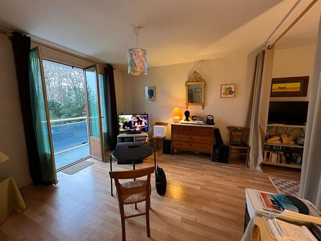 Achat studio à vendre 38 m² - Saint-Cyr-sur-Loire