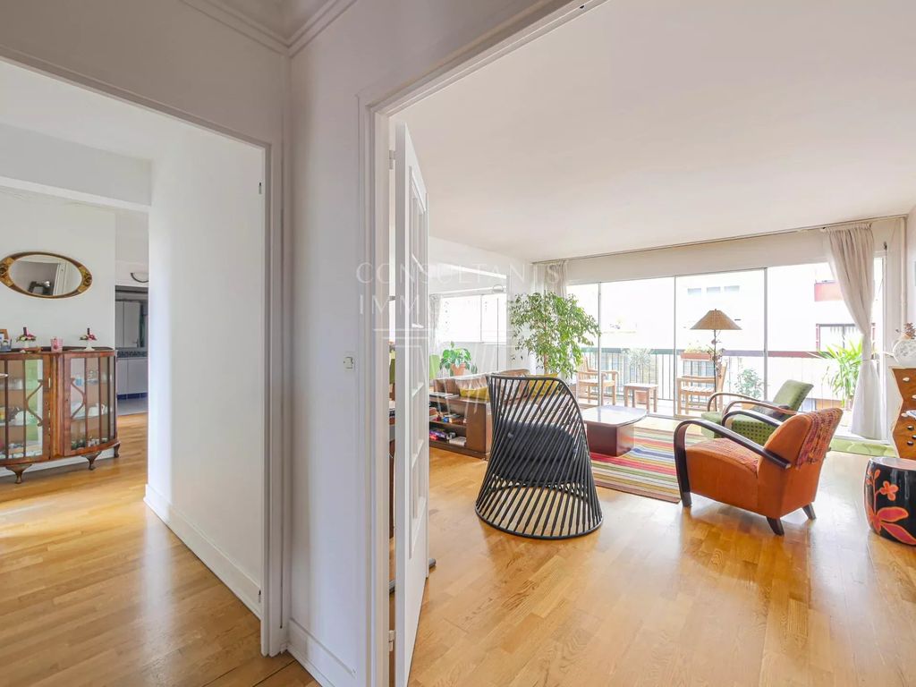 Achat appartement à vendre 6 pièces 142 m² - Paris 15ème arrondissement